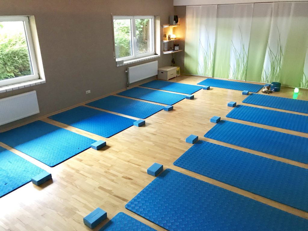 Der Yogaraum von Blau/Weiß-Hand e.V.